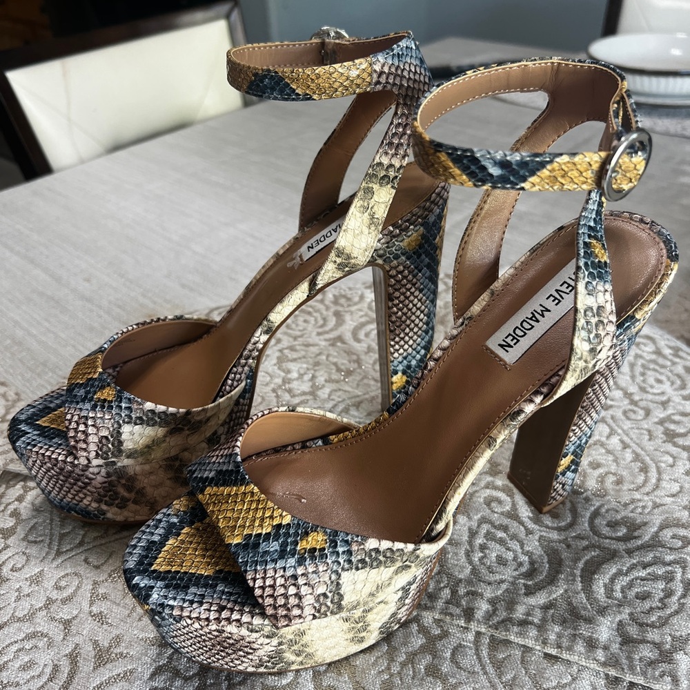 Steve Madden Multicolor Snakeskin Platform Heels